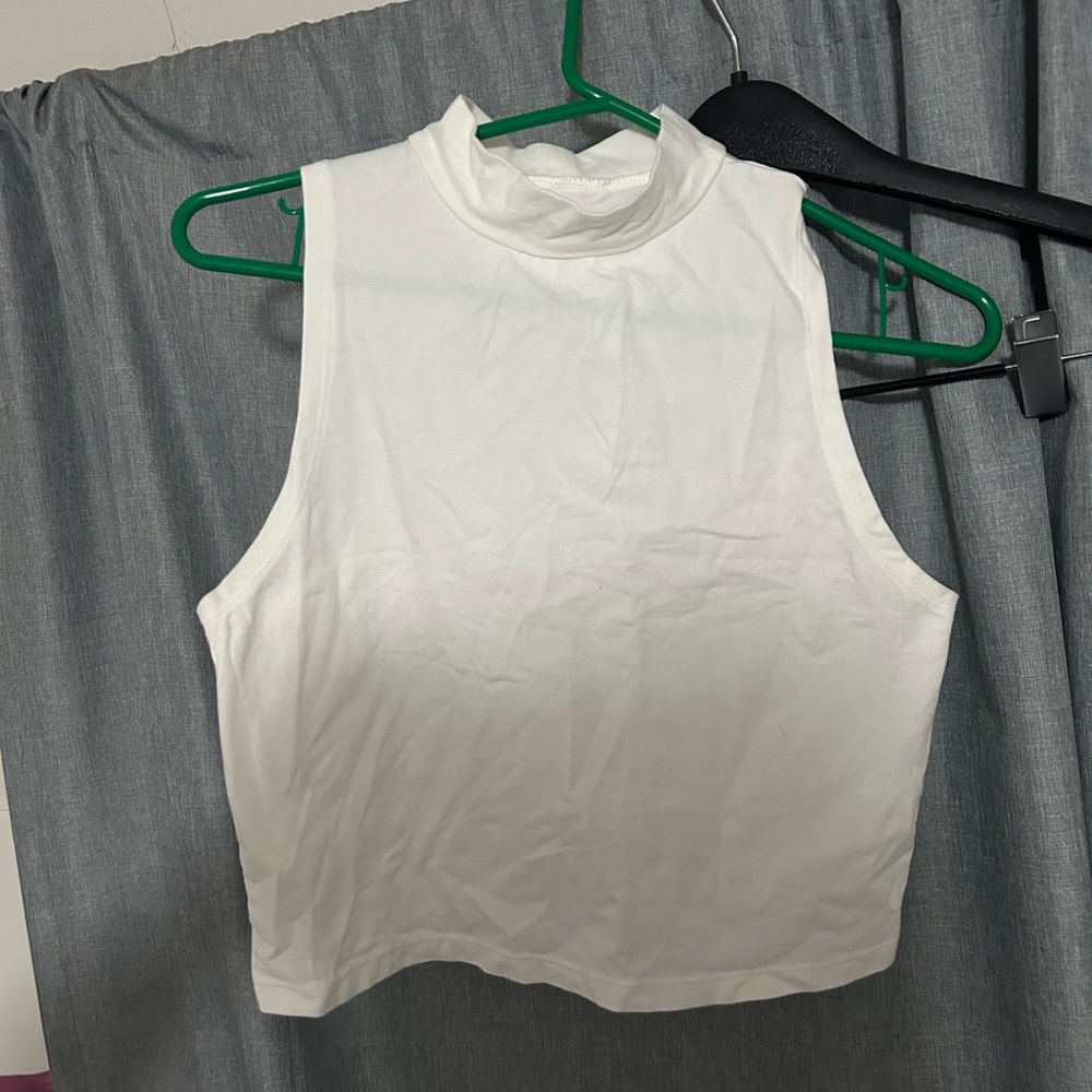 Wild Fable White Sleeveless Mock Neck Tee